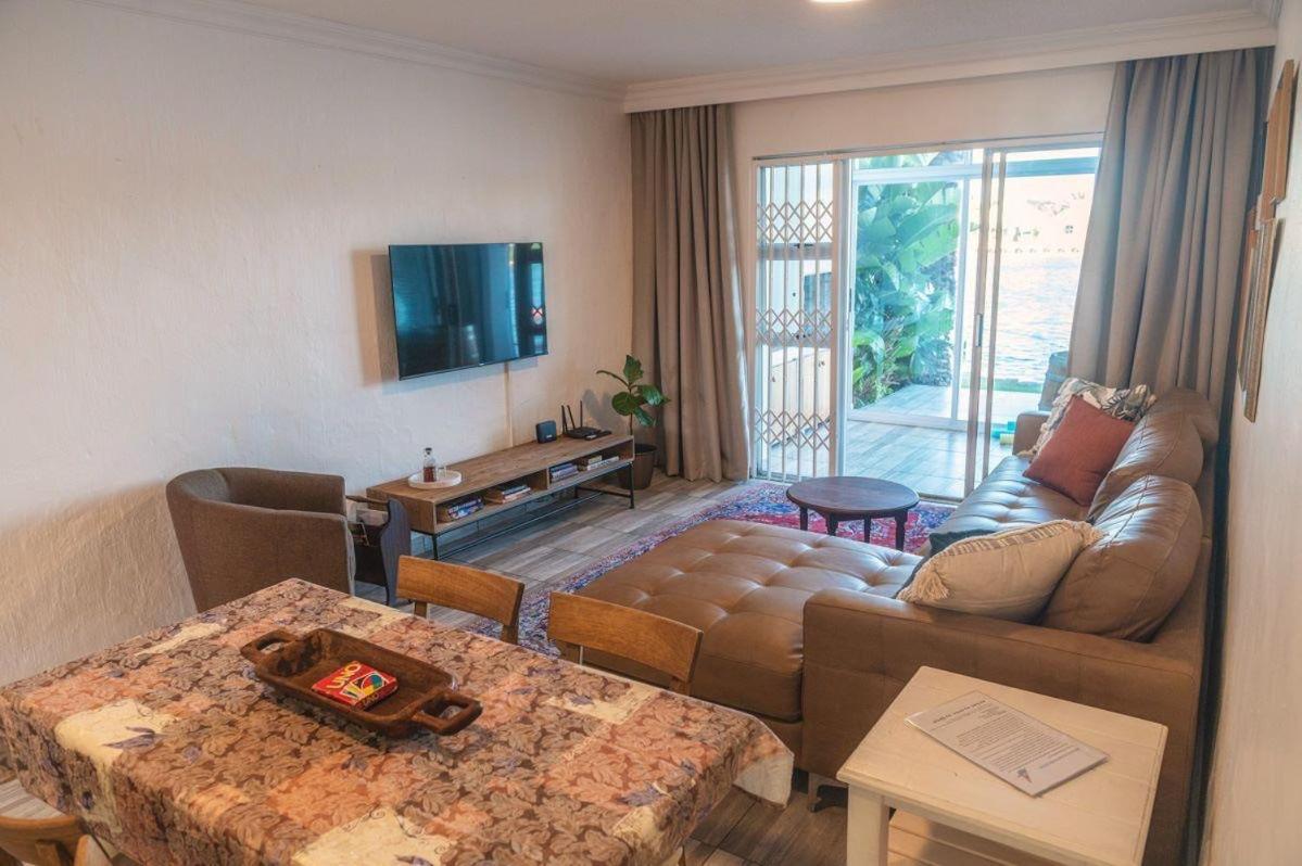 ג'פריס ביי The Ark Guesthouse At Marina Martinique מראה חיצוני תמונה